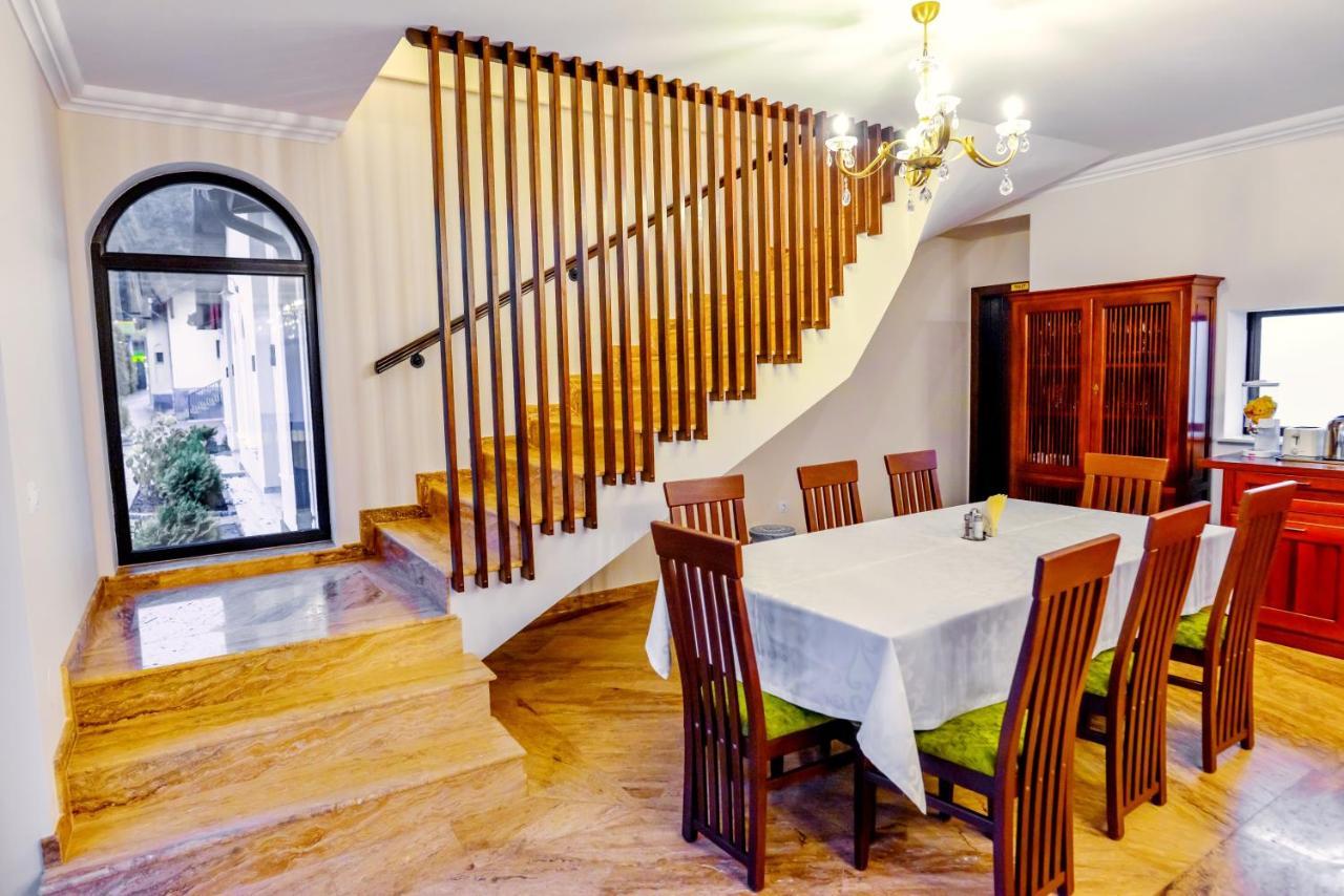 Villa Boutique Alina Дева Екстериор снимка