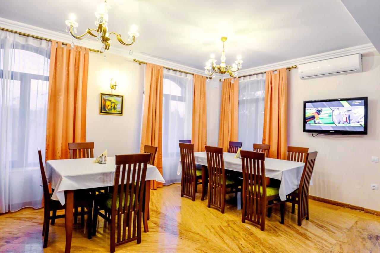 Villa Boutique Alina Дева Екстериор снимка